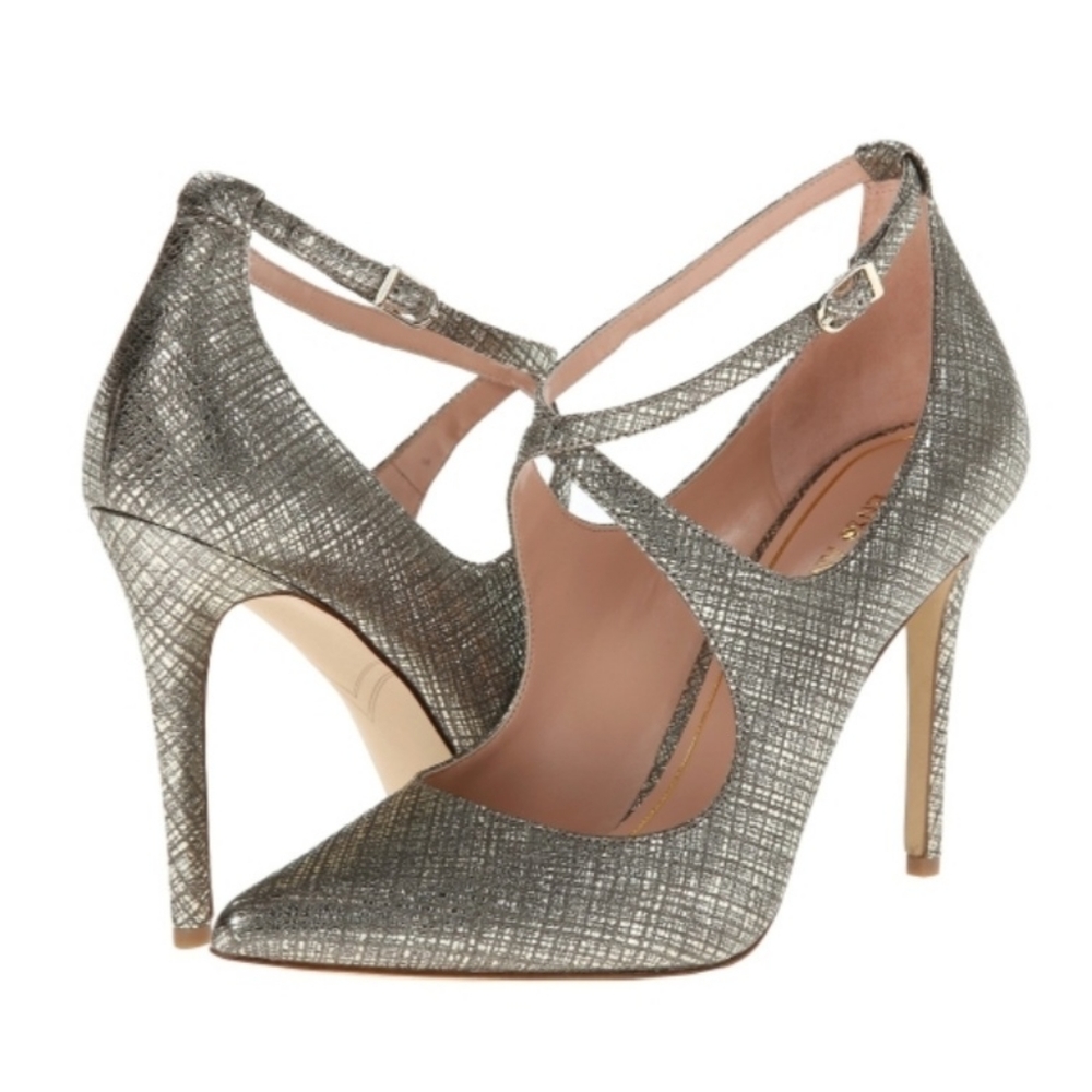 ENZO ANGIOLINI 7 Finton Metallic Silver Leather Criss-Cross Ankle Strap Pumps 9M